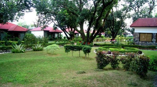 Corbett Leela Vilas Hotel Corbett National Park Exterior photo